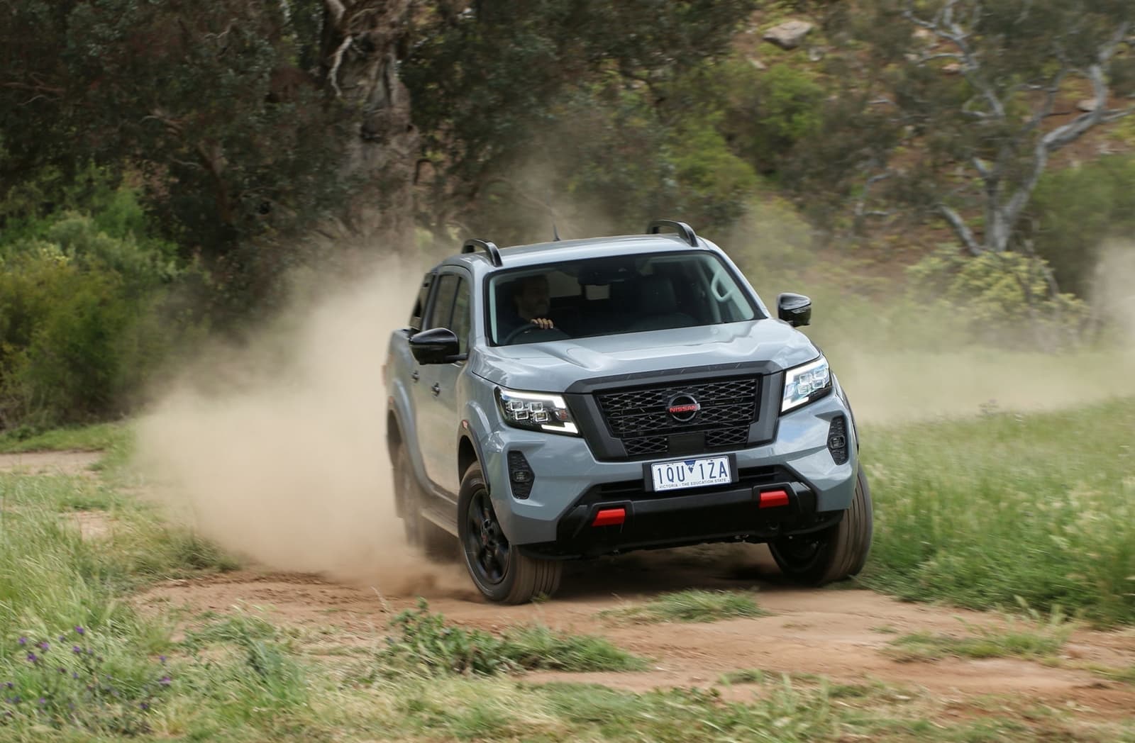 Nissan Navara Frontier 2021 1120 079