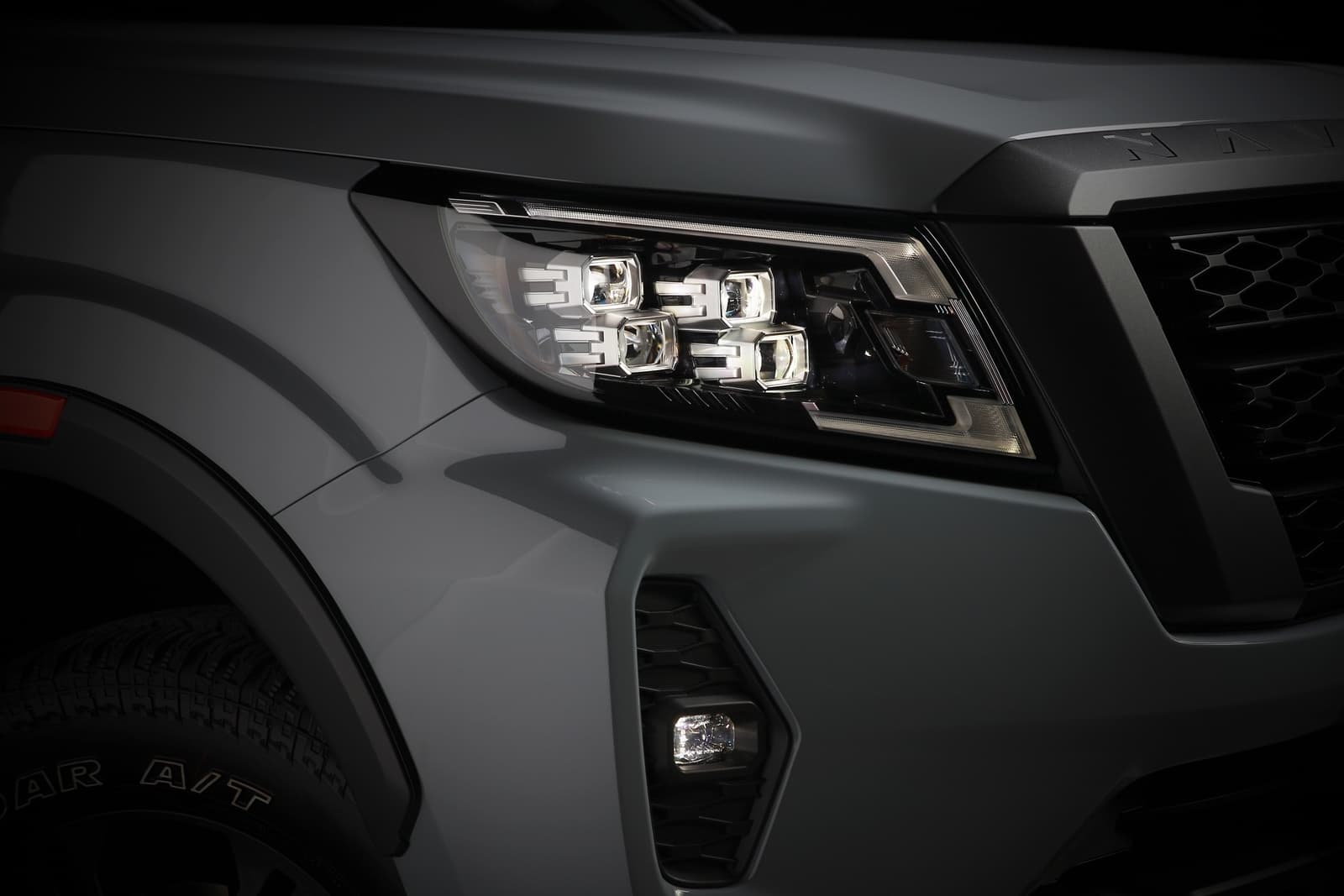 Nissan Navara Frontier 2021 1120 106