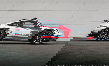 Porsche 911 Vision Safari 1120 005