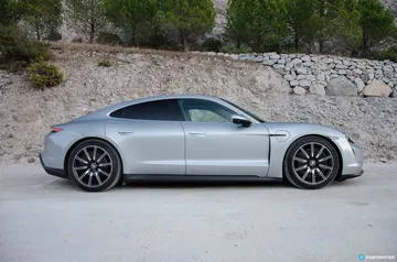 Porsche Taycan 4s Prueba 1120 055
