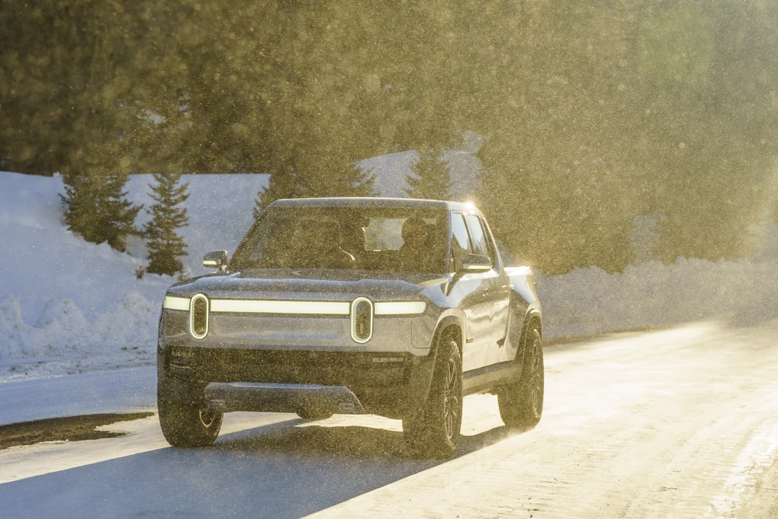 Rivian R1t 1120 014