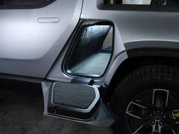 Rivian R1t 1120 030