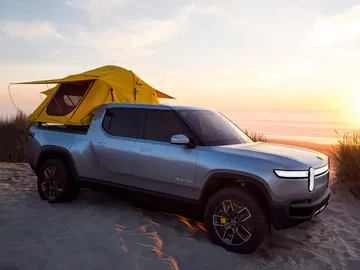 Rivian R1t 1120 034