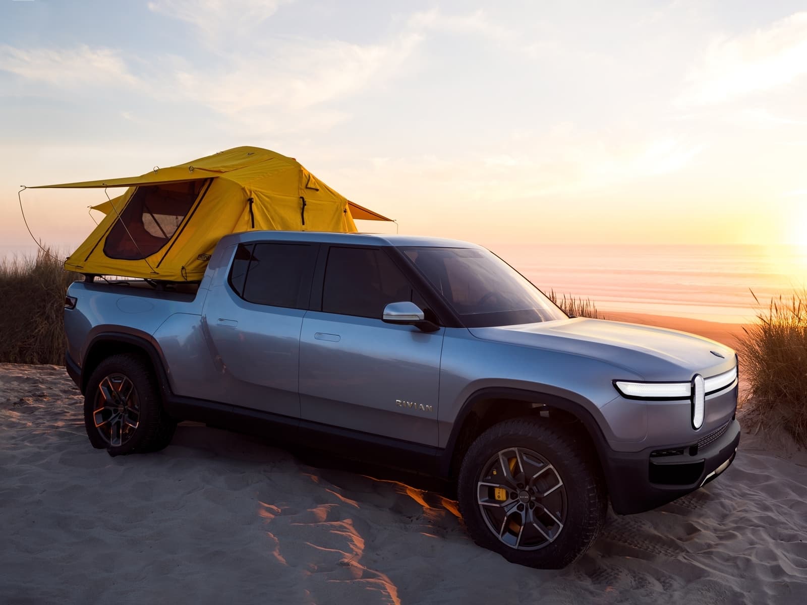 Rivian R1t 1120 034