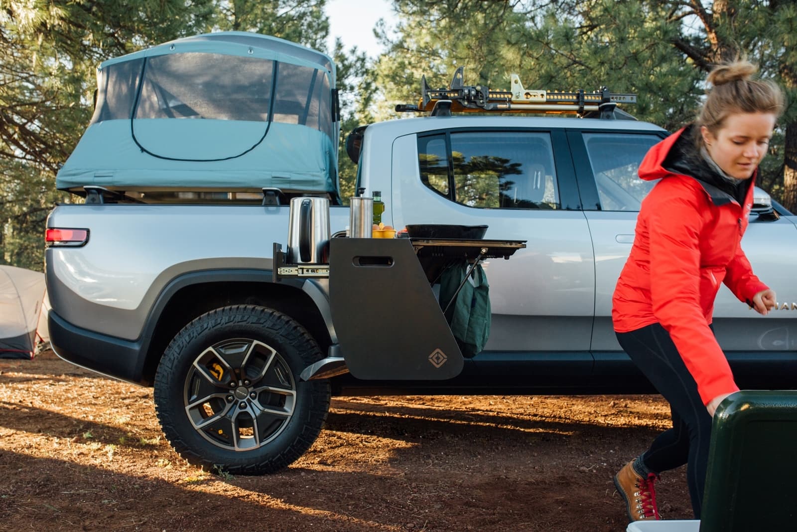 Rivian R1t 1120 046