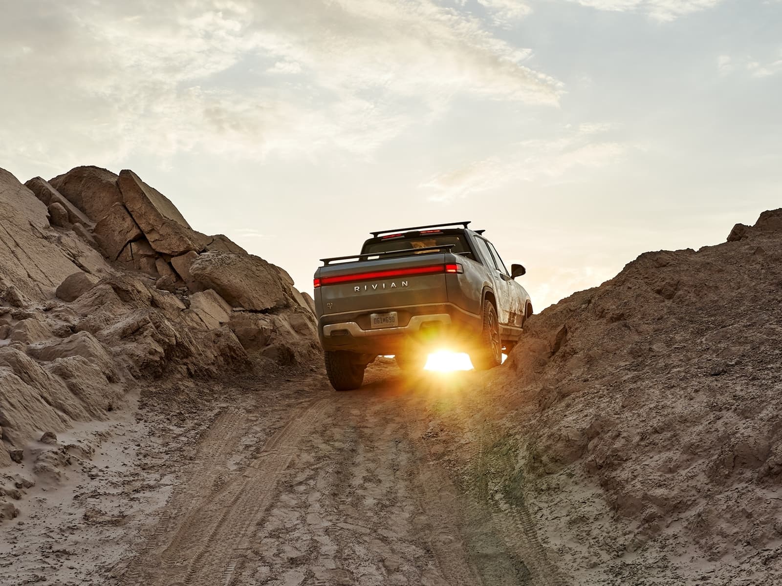 Rivian R1t 1120 051