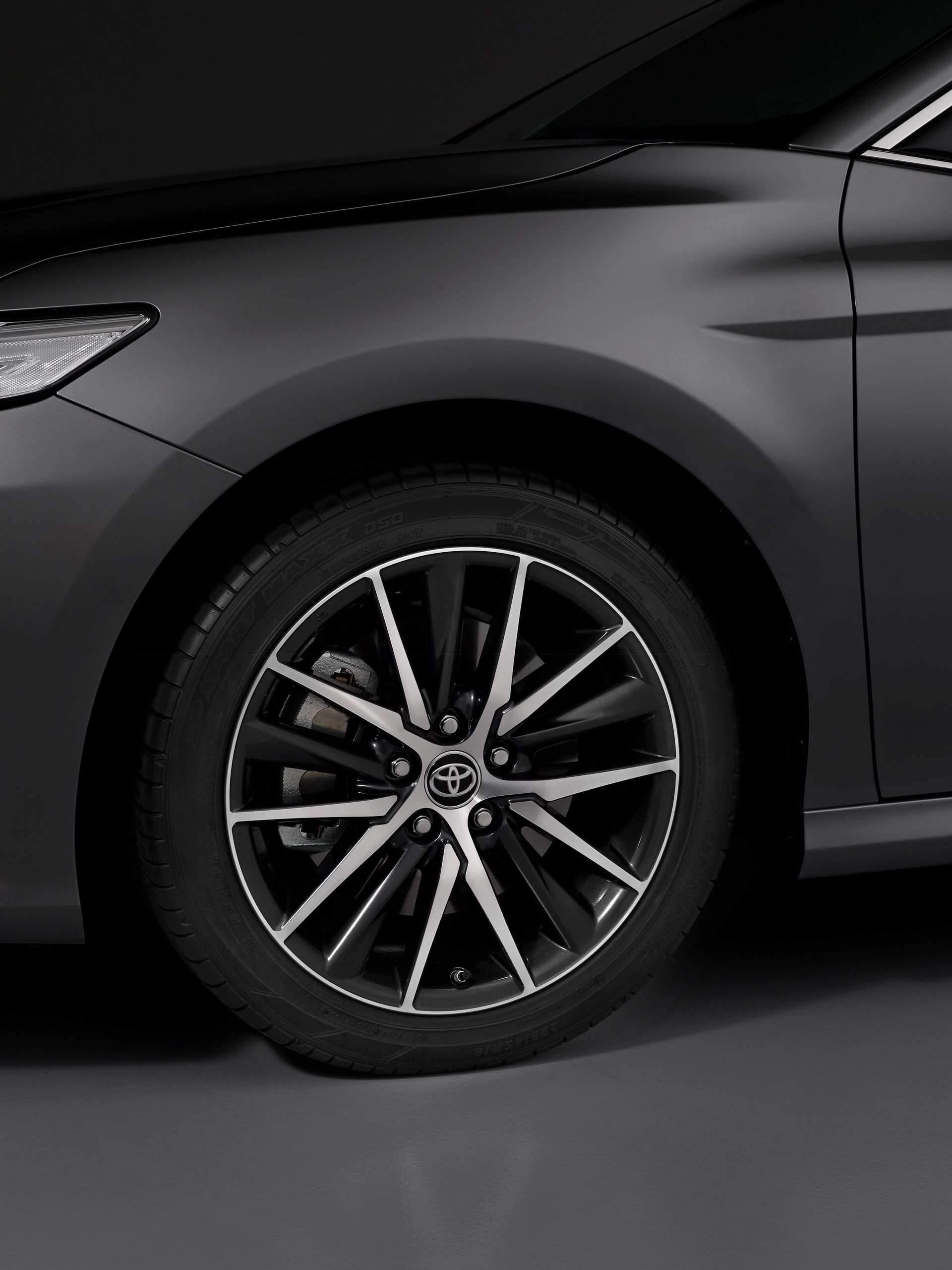 Toyota Camry 2021 Fotos 13