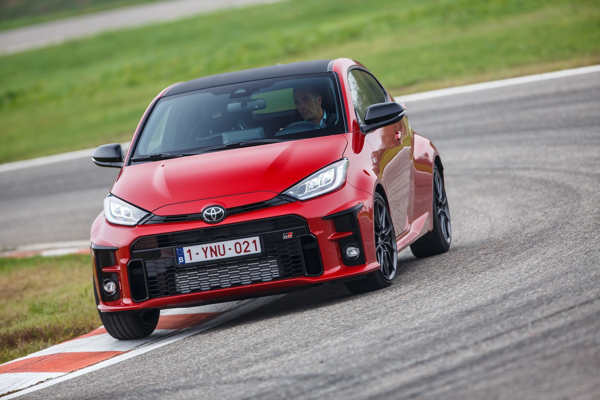 Toyota Gr Yaris Prueba 86