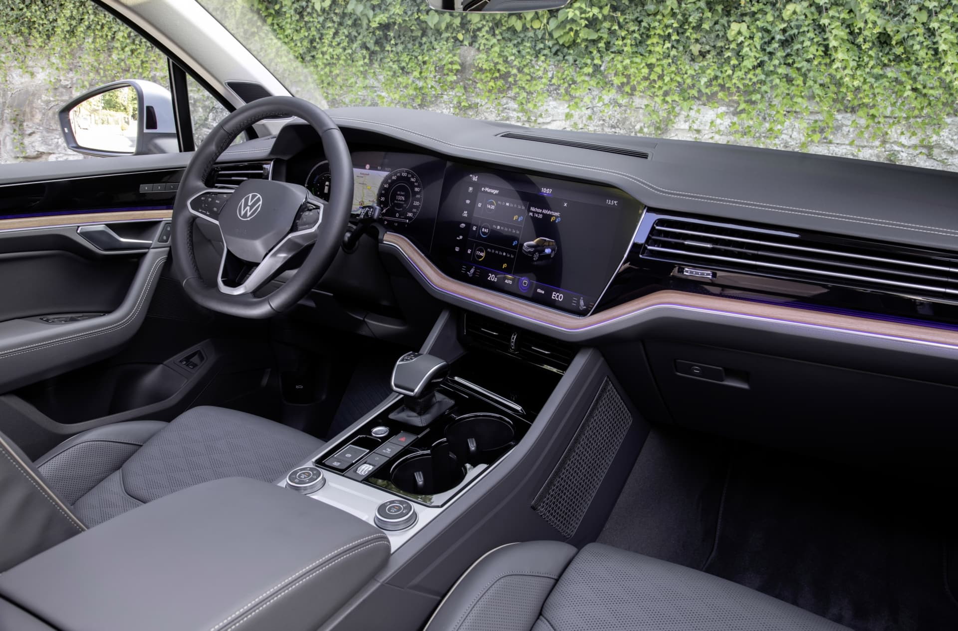 Volkswagen Touareg Ehybrid 2020 08