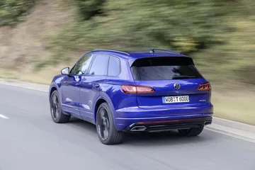 Volkswagen Touareg R 2020 05