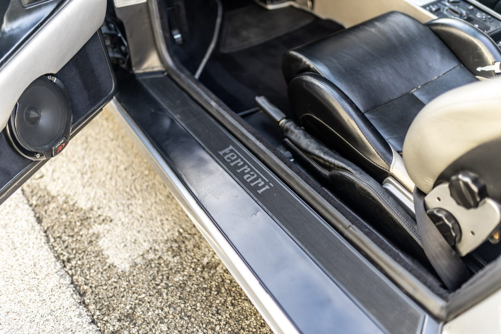 Ferrari F355 Spider Shaquille Oneal 30