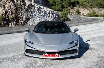 Ferrari Sf90 Stradale Prueba Dcd 1220 010