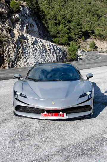 Ferrari Sf90 Stradale Prueba Dcd 1220 011