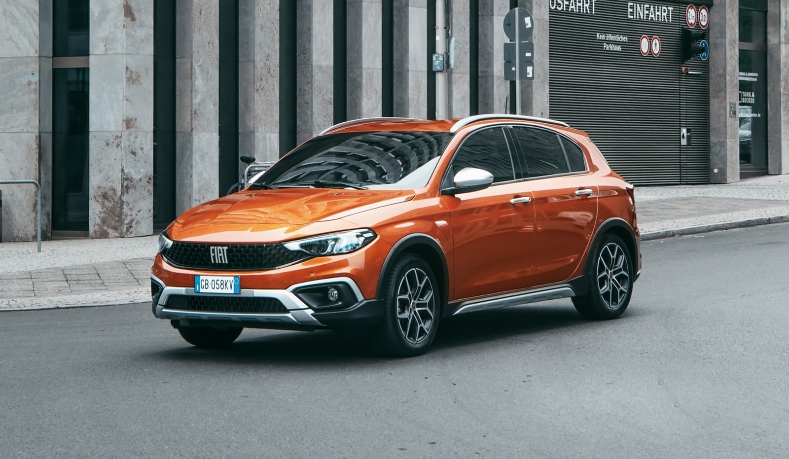 Fiat Tipo Cross 2021 1120 011