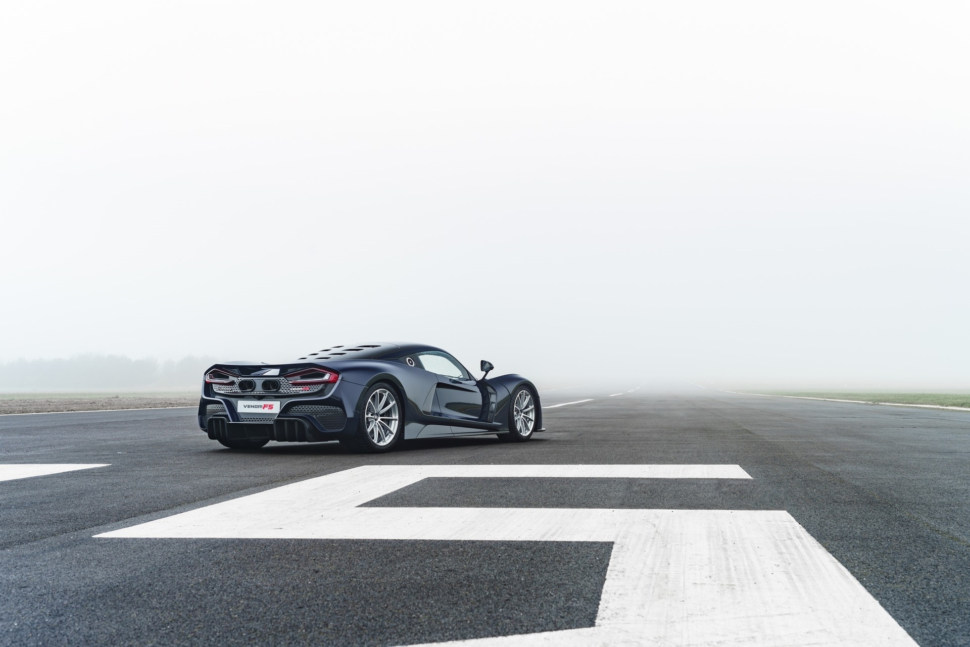 Hennessey Venom F5 1220 034