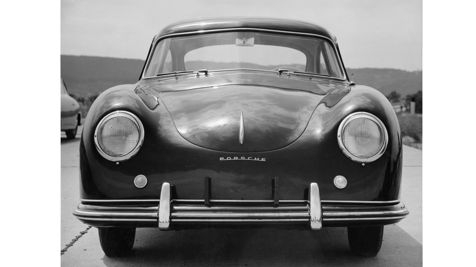 Significado e historia del logo de Porsche