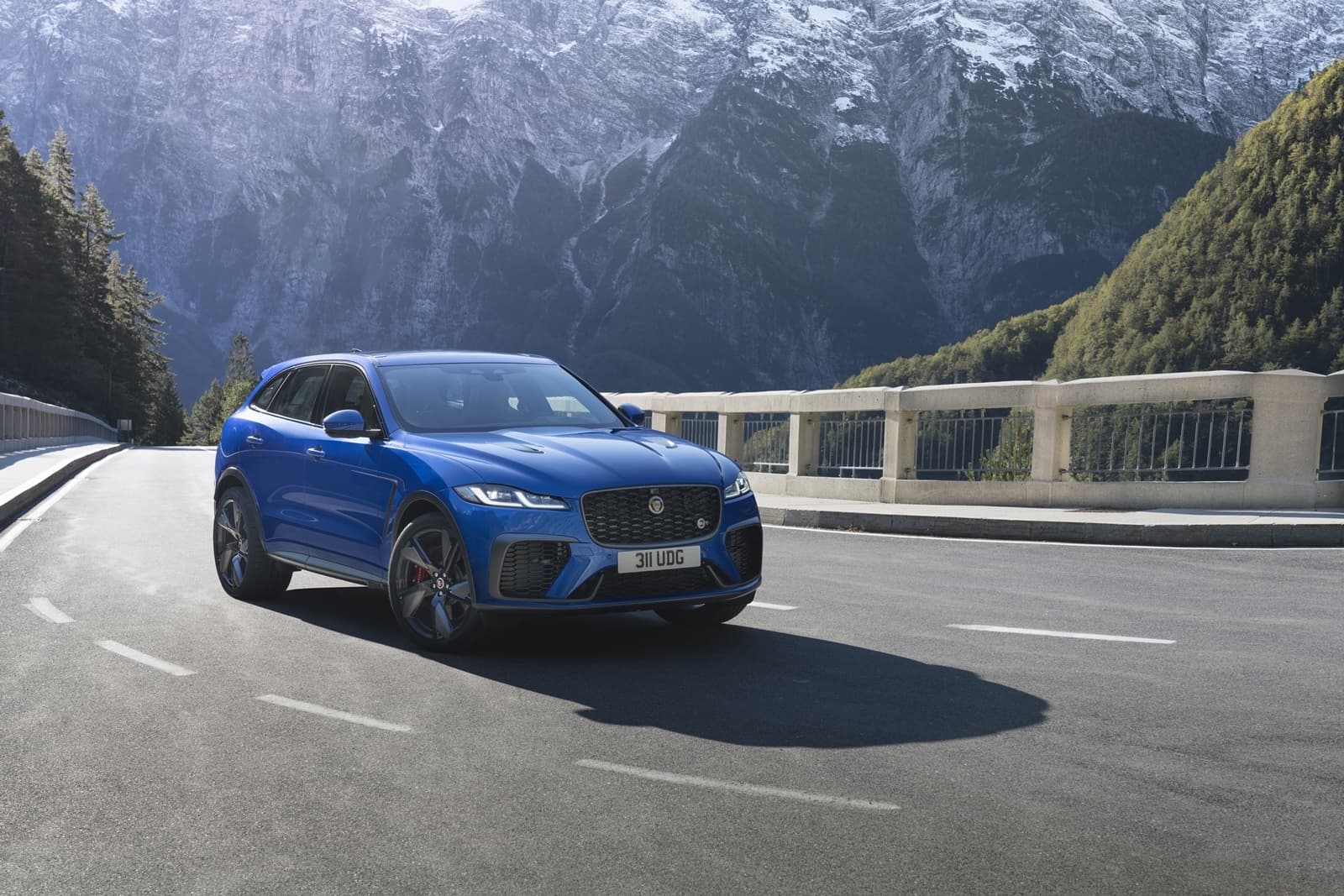 Jaguar F Pace Svr 2021 1220 009