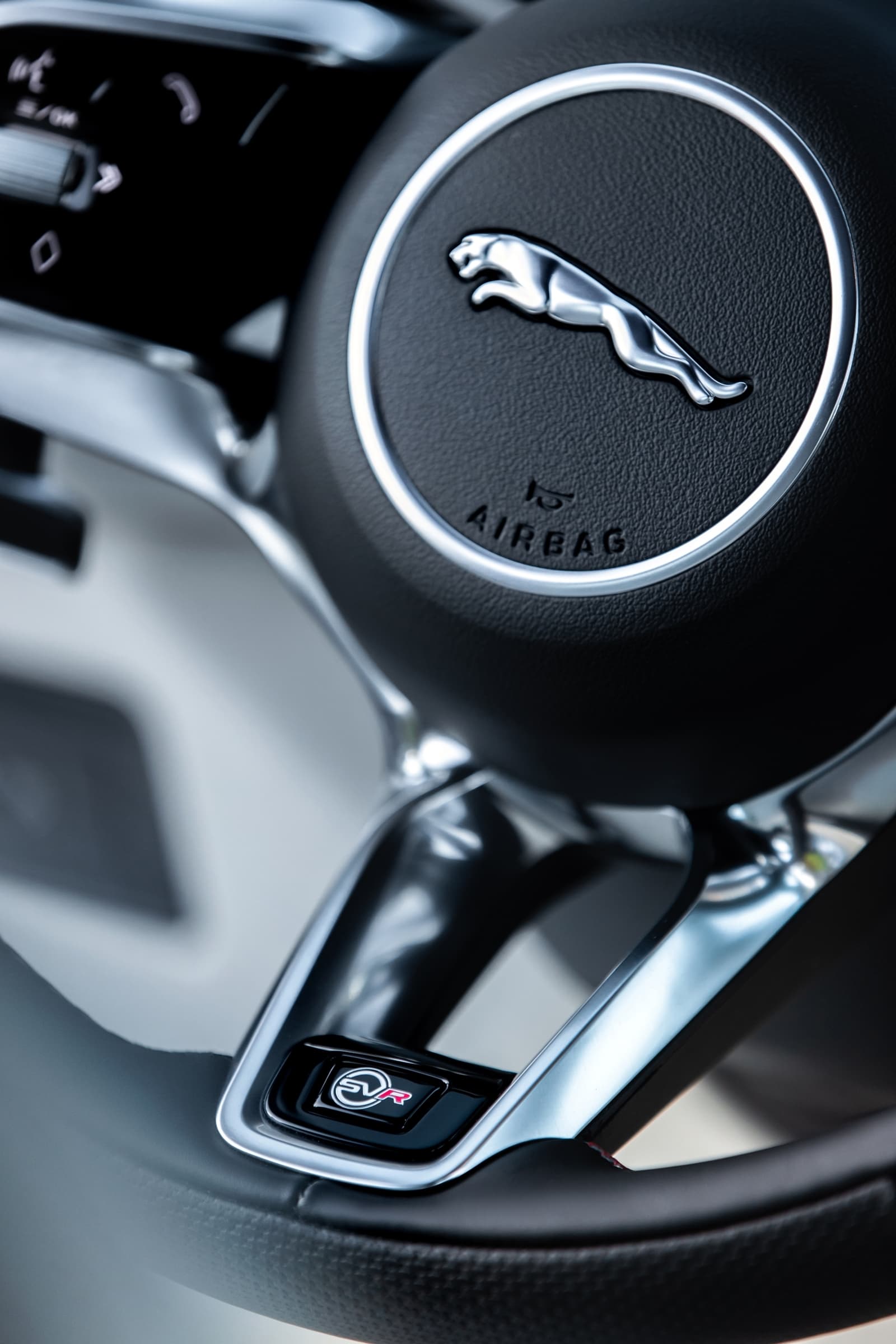 Jaguar F Pace Svr 2021 1220 017