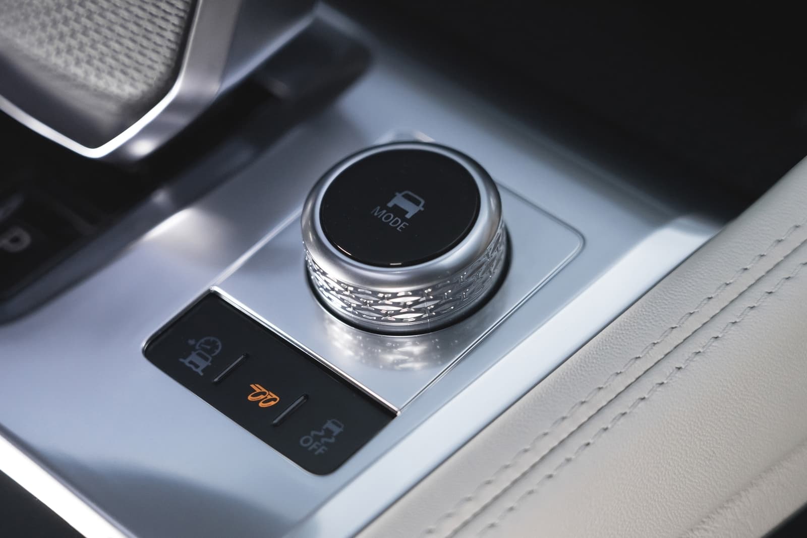 Jaguar F Pace Svr 2021 1220 020