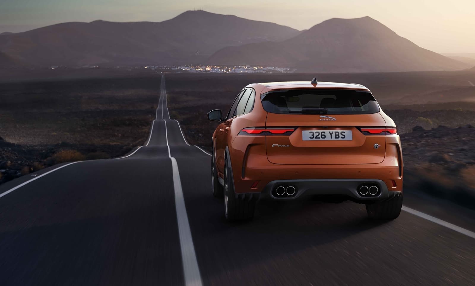 Jaguar F Pace Svr 2021 1220 034