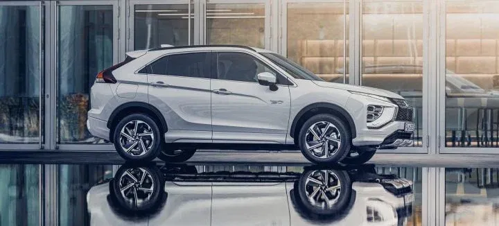 Mitsubishi Eclipse Cross Phev 2021 P