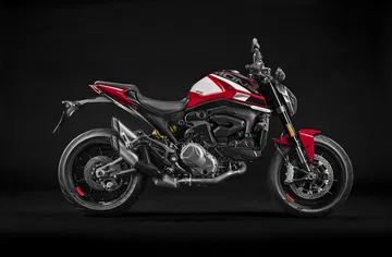 Moto Ducati Monster 2021 Estudio19
