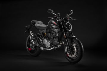 Moto Ducati Monster 2021 Estudio3