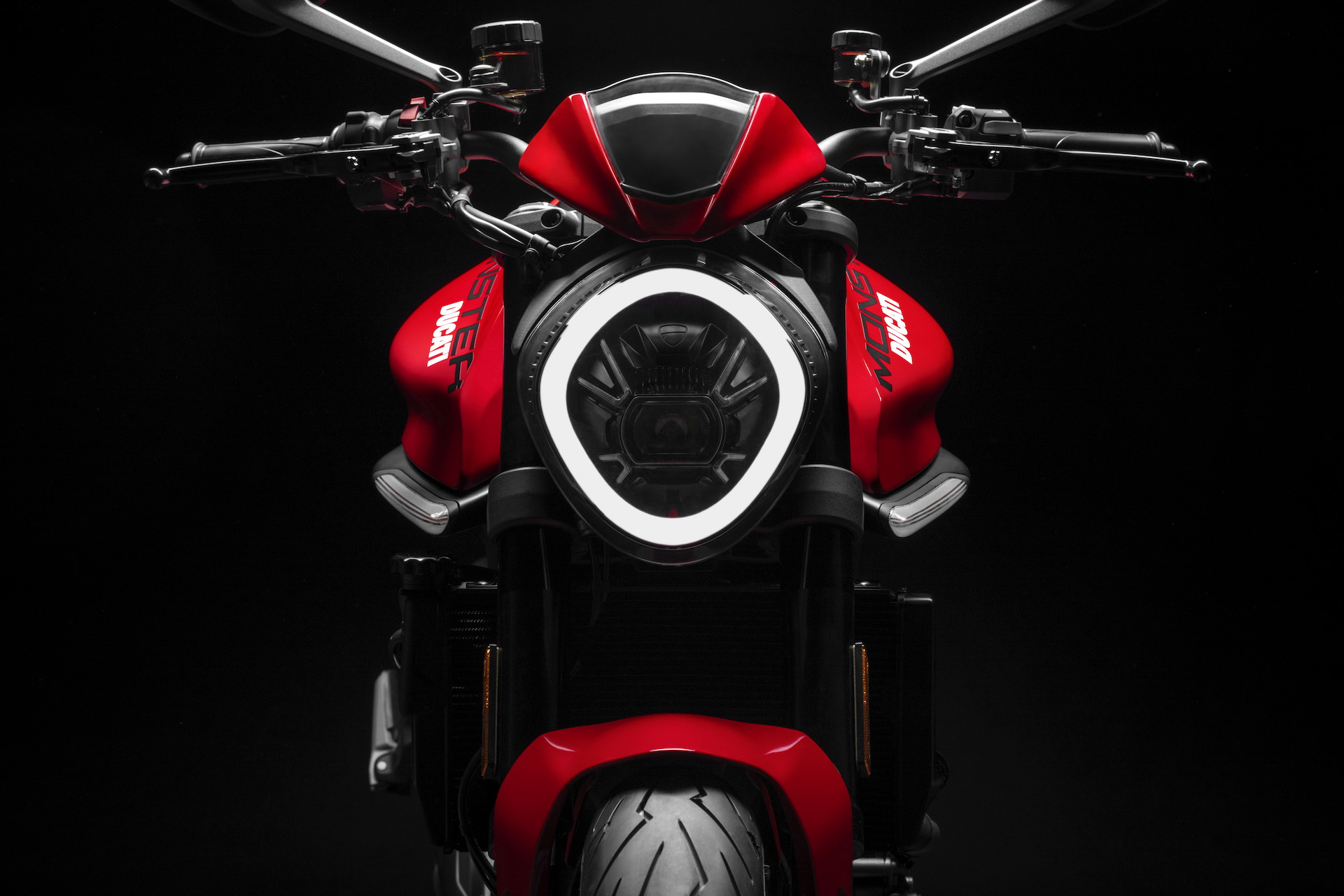 Moto Ducati Monster 2021 Plus13