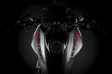 Moto Ducati Monster 2021 Plus16