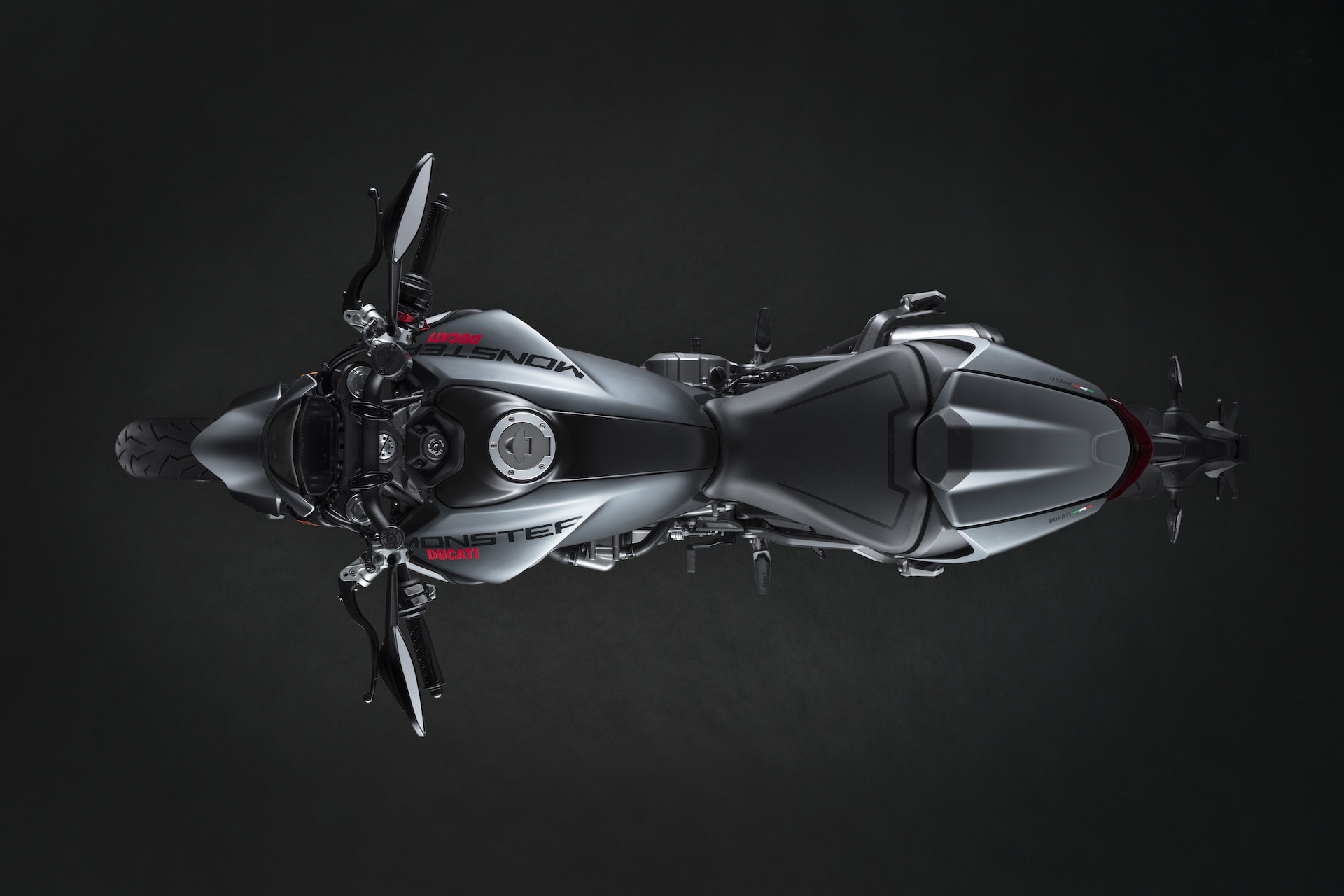 Moto Ducati Monster 2021 Plus27