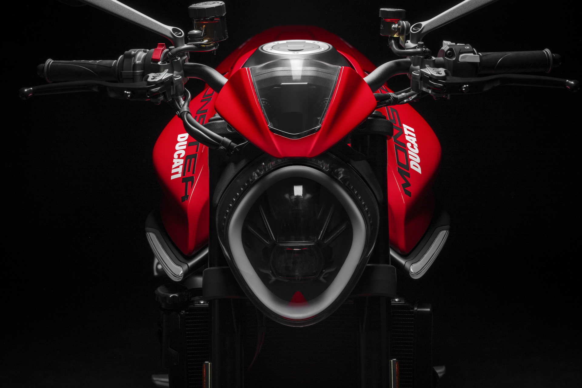 Moto Ducati Monster 2021 Plus41
