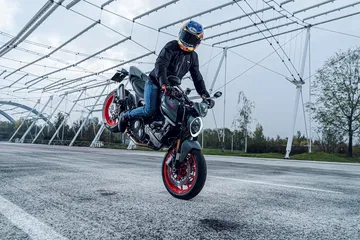 Moto Ducati Monster 2021 Plus57