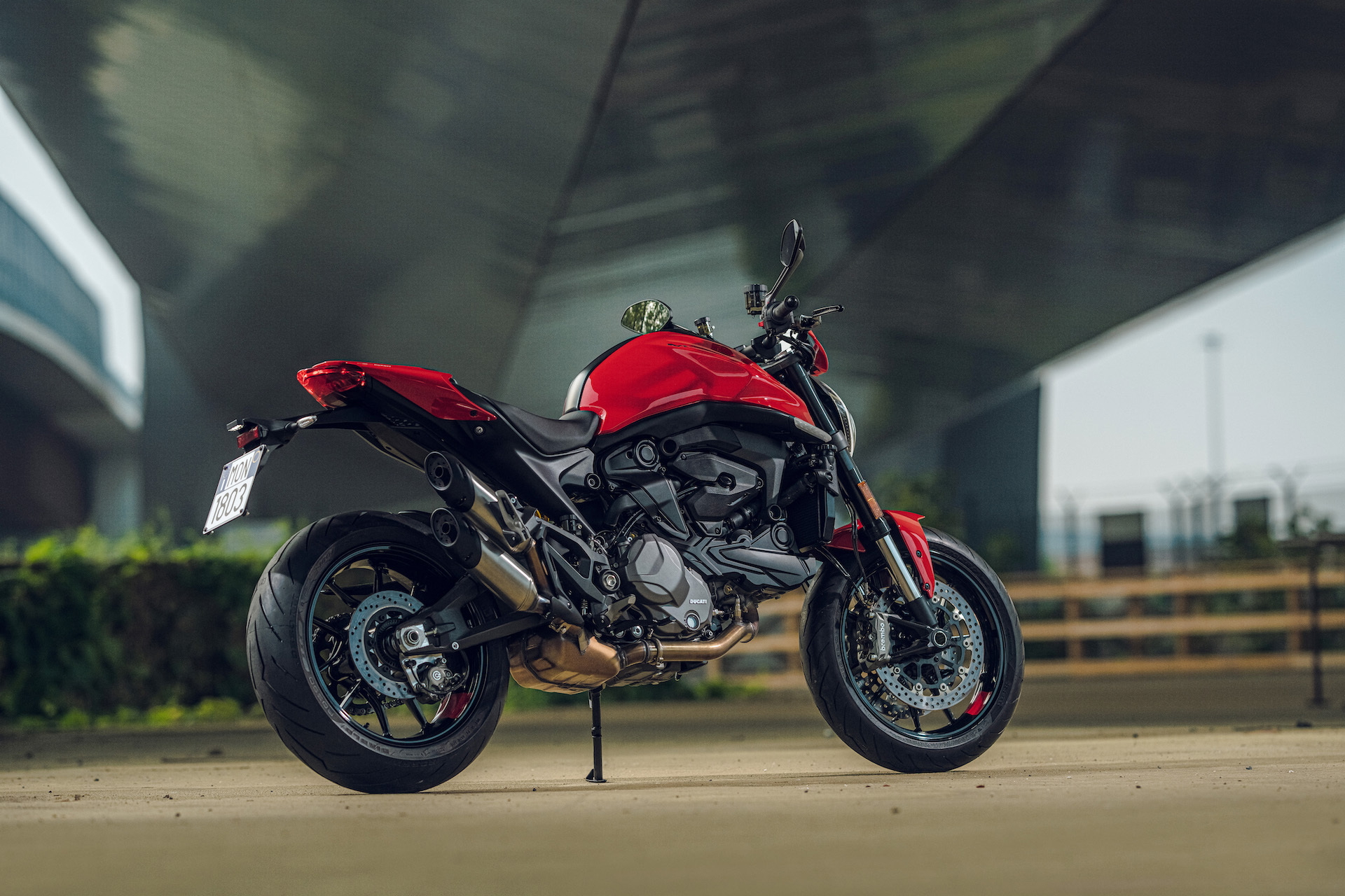 Moto Ducati Monster 2021 Plus60