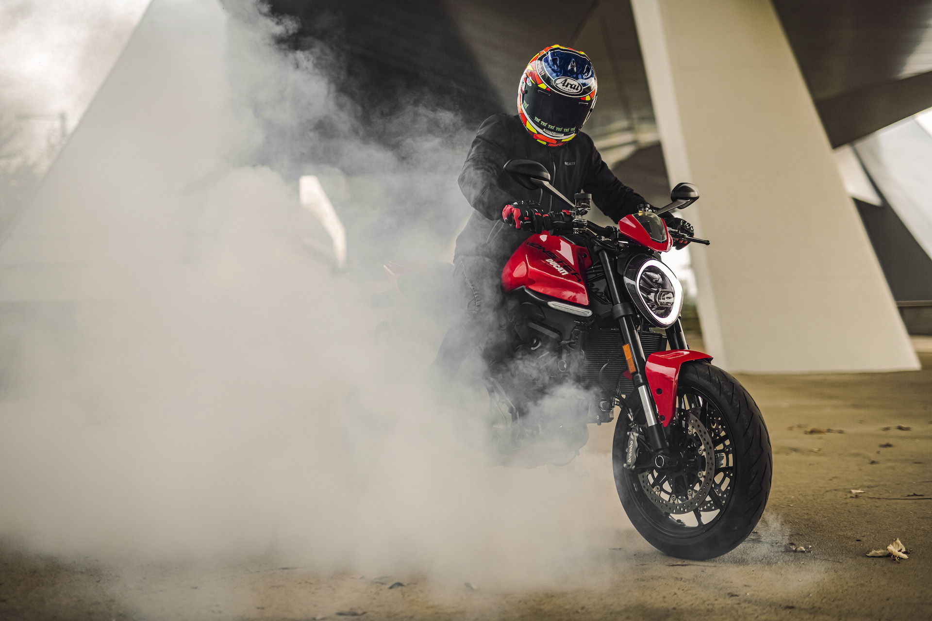Moto Ducati Monster 2021 Plus63