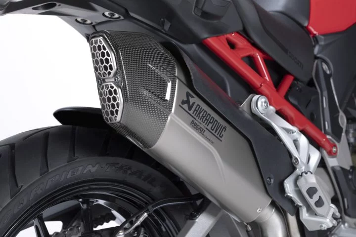 Moto Ducati Multistrada V4 Escape Akrapovic2