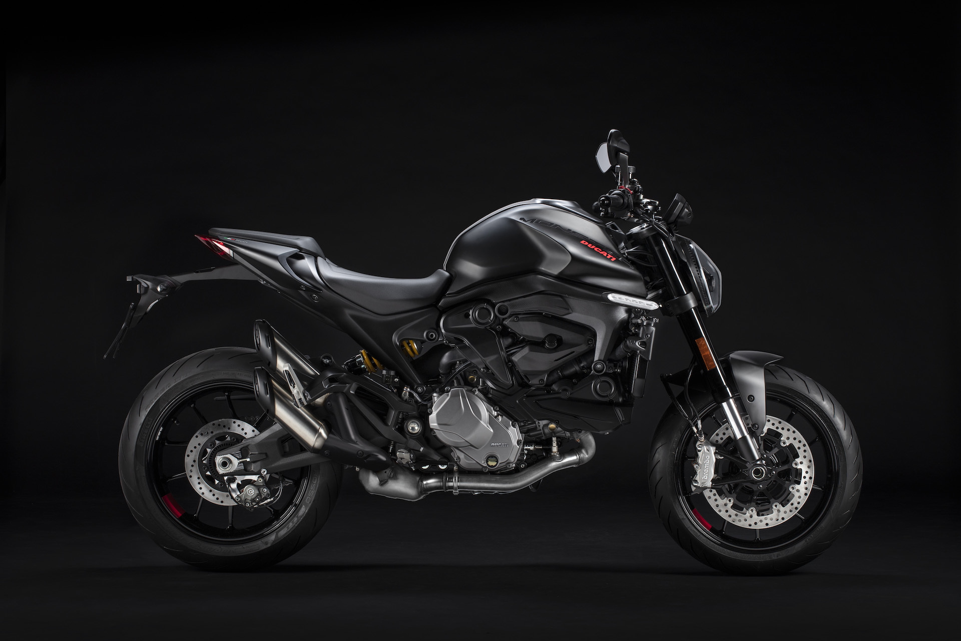 My21 Ducati Monster 8 Uc214675 High