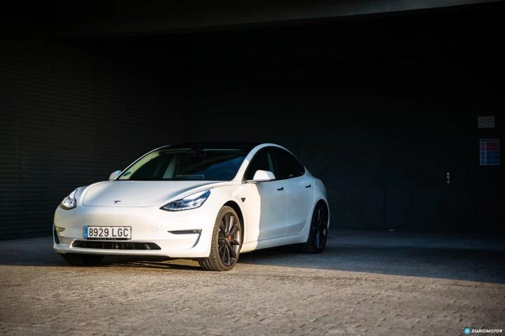 Prueba Tesla Model 3 Performance 17 