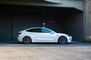 Prueba Tesla Model 3 Performance 22