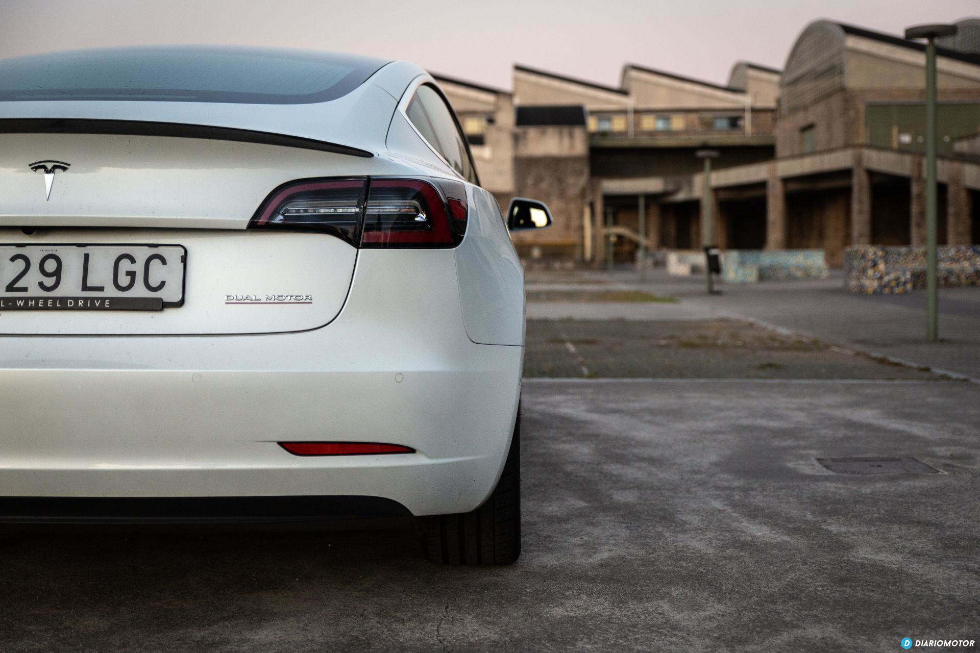 Prueba Tesla Model 3 Performance 32
