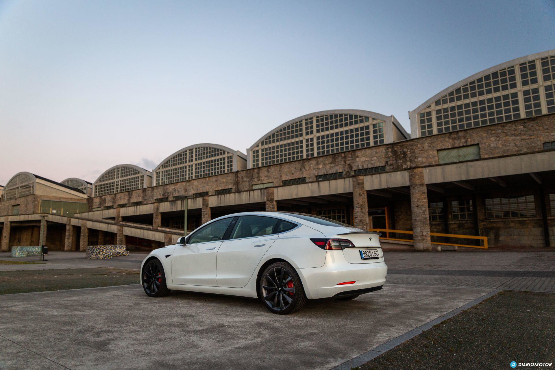 Prueba Tesla Model 3 Performance 34