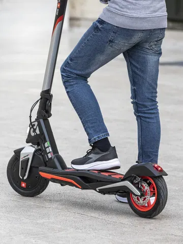 Scooter Aprilia Esr1 9