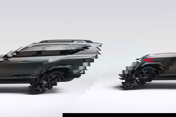 Perfil lateral de la Dacia Bigster, mostrando su diseño robusto y líneas modernas.