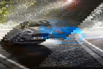 Special Edition Ford Fiesta St Fine Tunes Thrills For Driving En