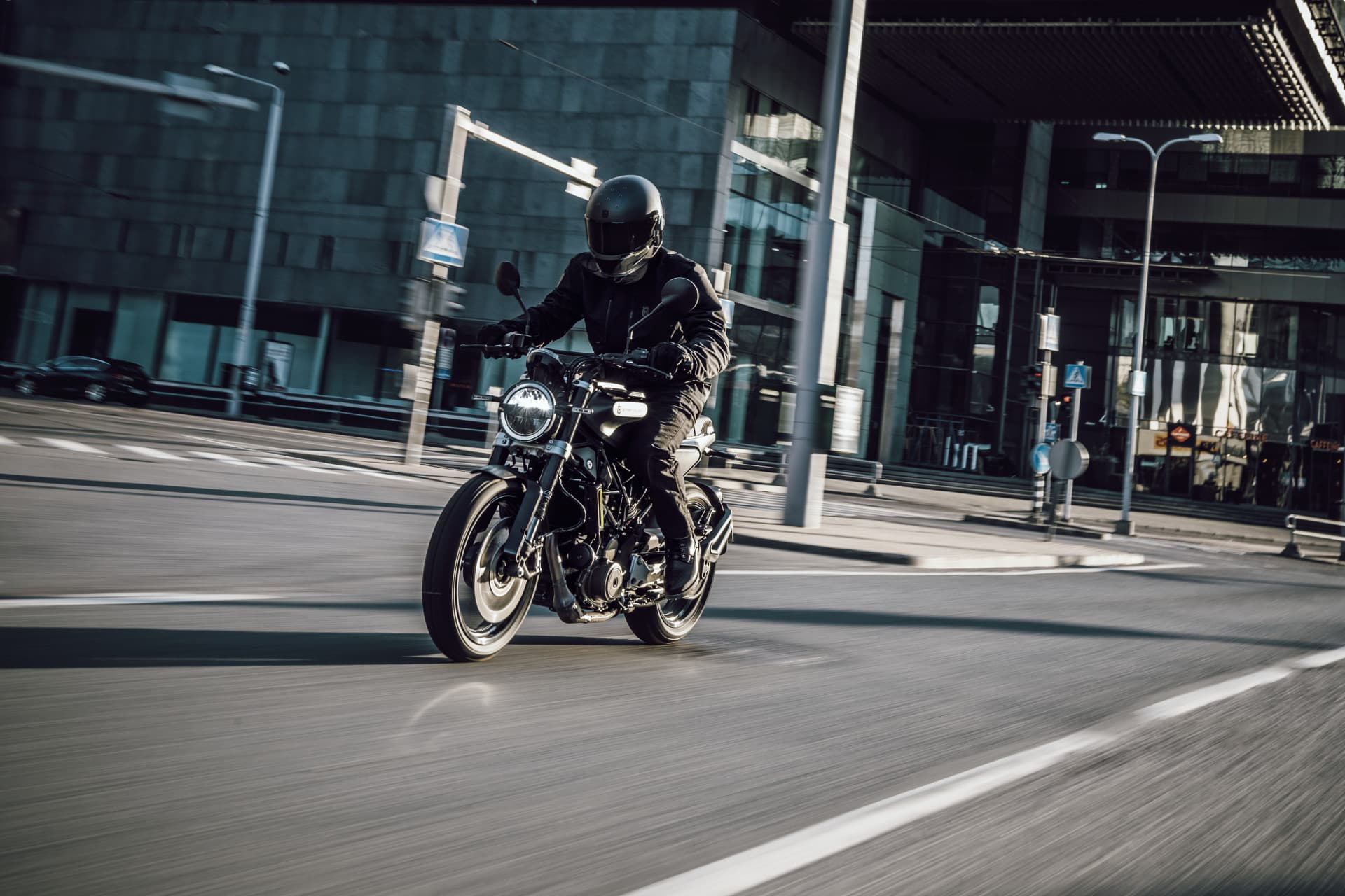 Husqvarna Svertpilen 250 2020 10