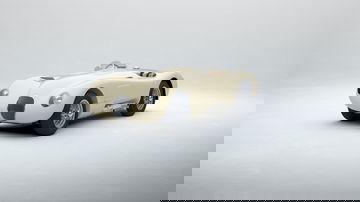 Jaguar C Type 2021 Le Mans 0121 006