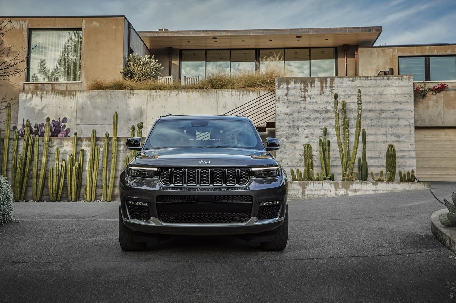 Jeep Grand Cherokee L 2021 0121 013