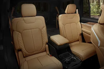 2021 Jeep® Grand Cherokee L Summit Reserve Features Second Row H