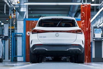 Mercedes Eqa 2021 Fabrica 09