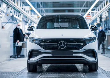 Mercedes Eqa 2021 Fabrica 11