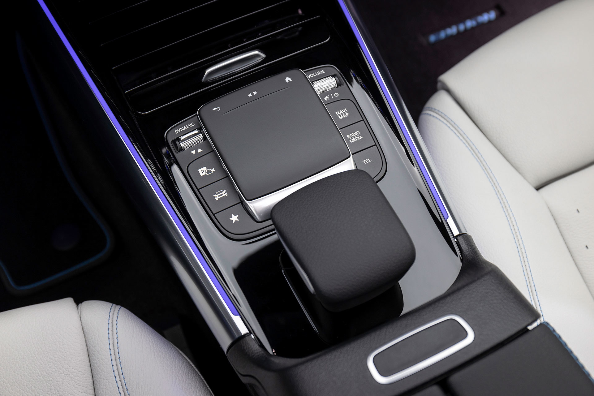 Mercedes Eqa 250 2021 Interior 18